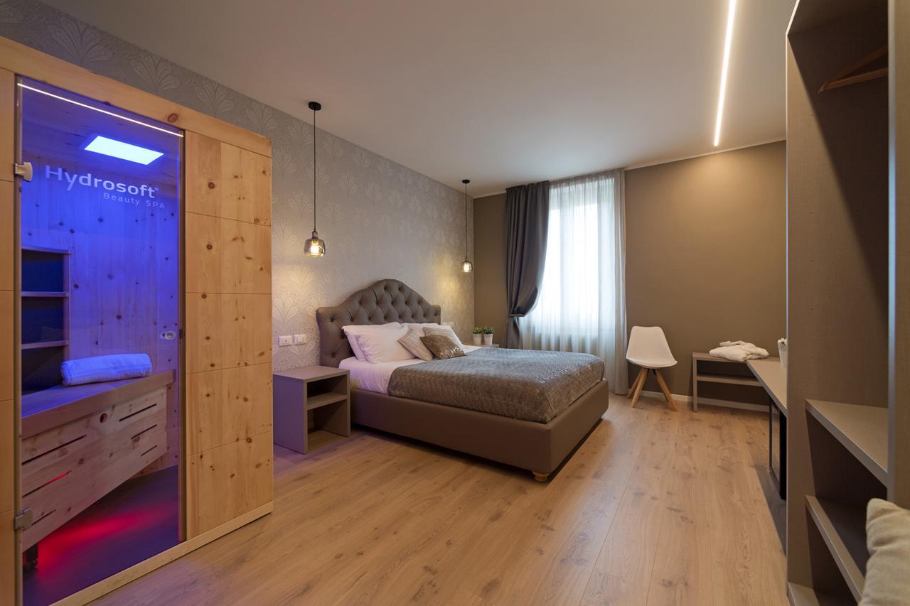 Lainez Rooms&suites 3*